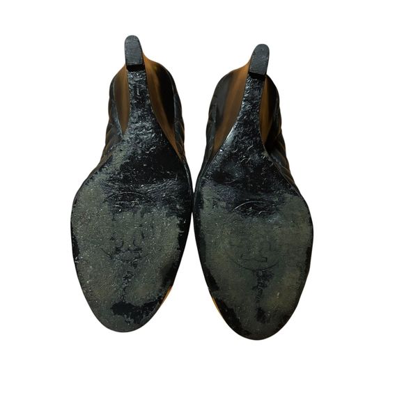 Tory Burch Kaitlin Wedge in Black and Gold- Size 7 - Picture 7 of 8